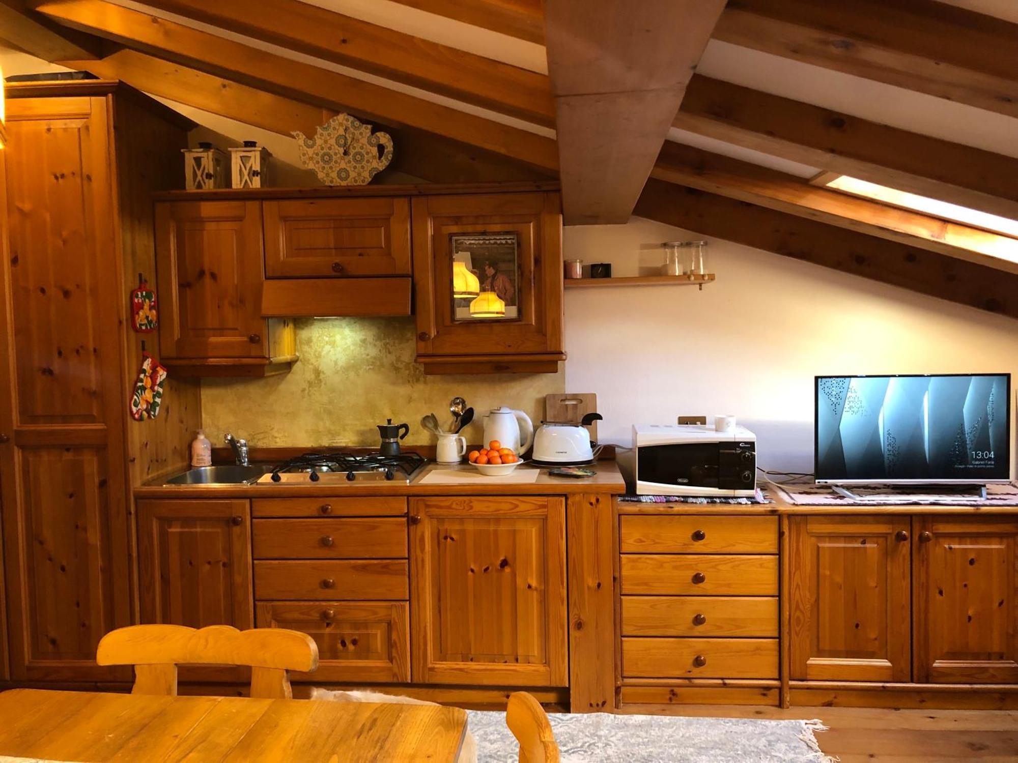 Apartamento Mansardina Mery Cortina